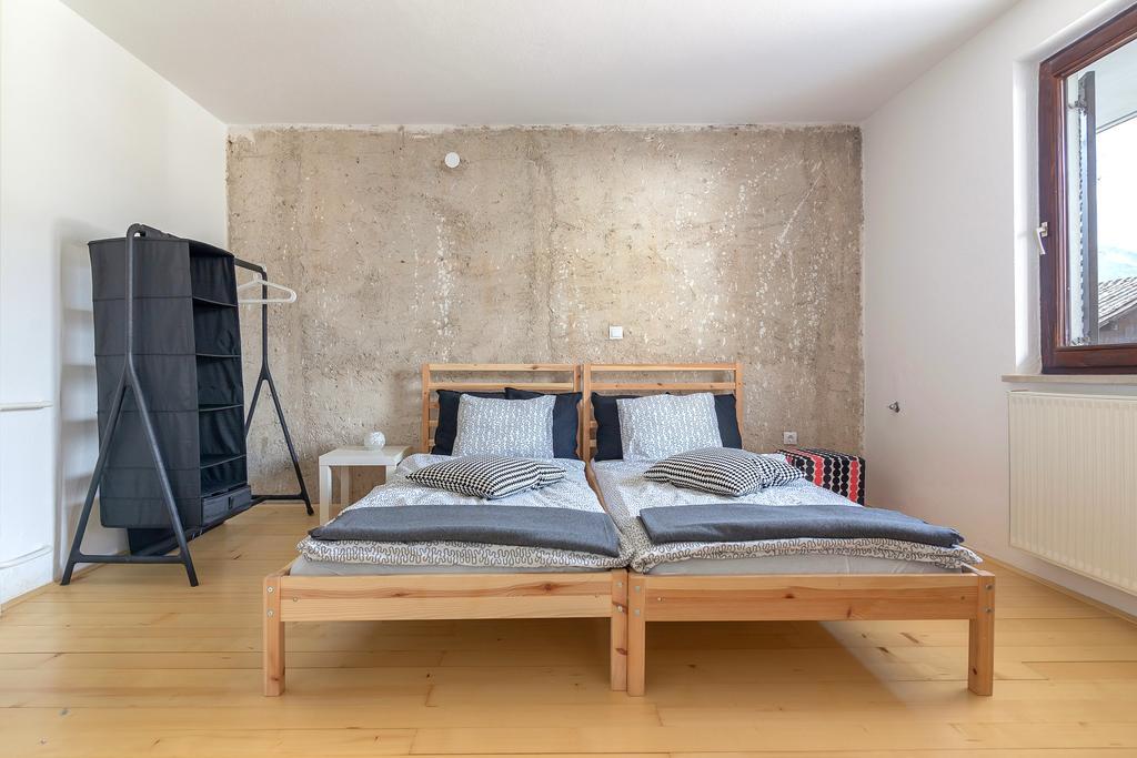 Nature Apartment Kersnik ボーヒニ エクステリア 写真